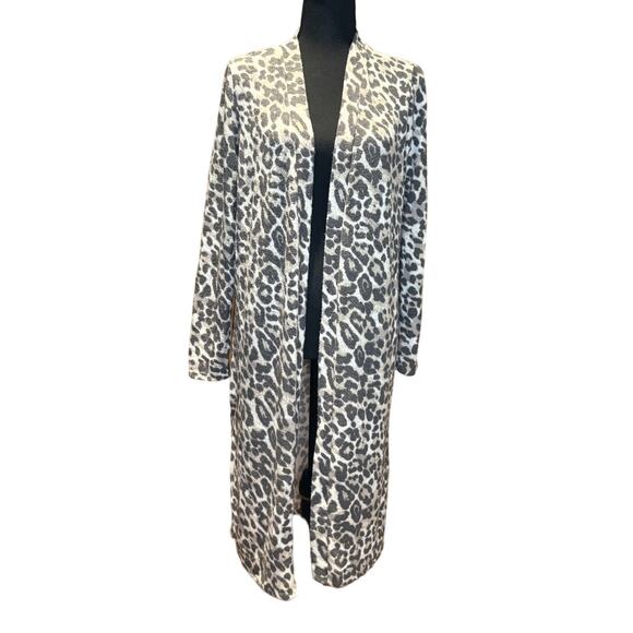 Women's Guess Long Leopard Print Sweater Duster, Long Sleeve, Size M, EUC - Picture 1 of 4